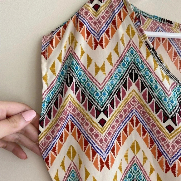 Bee Stitched Open-Back Tribal Print Top, Women’s Multicolor Blouse, Size Small - Picture 3 of 13